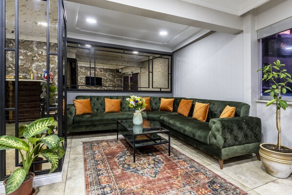 Reception hall - Kadirga Antik Hotel (Istanbul)