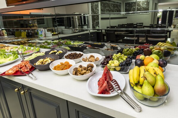 Desayuno buffet incluido todos los días