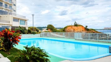 Seasonal outdoor pool