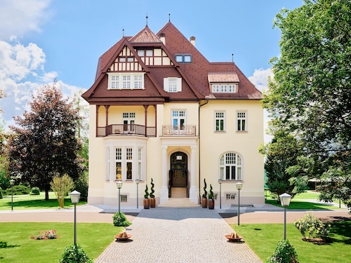 TAUROA Steirerschlössl