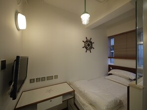 Double Room | Desk, free WiFi