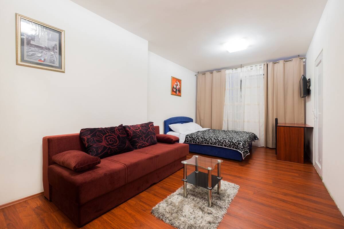 Superior Quadruple Room | In-room safe, desk, iron/ironing board, rollaway beds (surcharge)