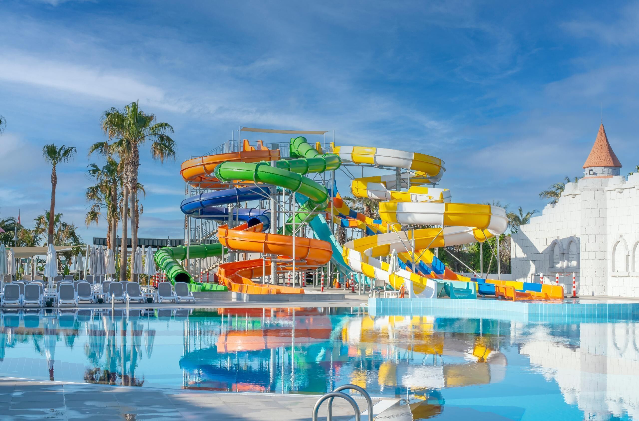 2 indoor pools, 3 outdoor pools, free cabanas, pool umbrellas