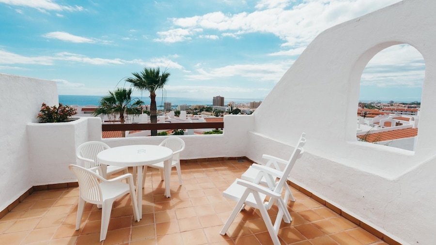 Beverly Hills Suites - Excel Hotels & Resorts