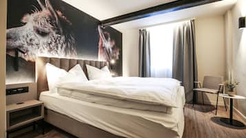 1 bedroom, premium bedding, minibar, in-room safe