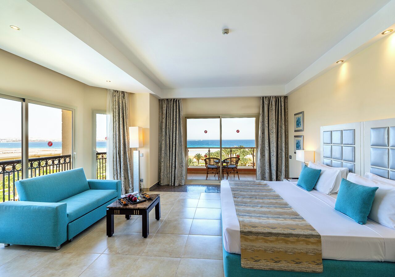 Club Room, Sea View | Egyptian cotton sheets, premium bedding, minibar, in-room safe