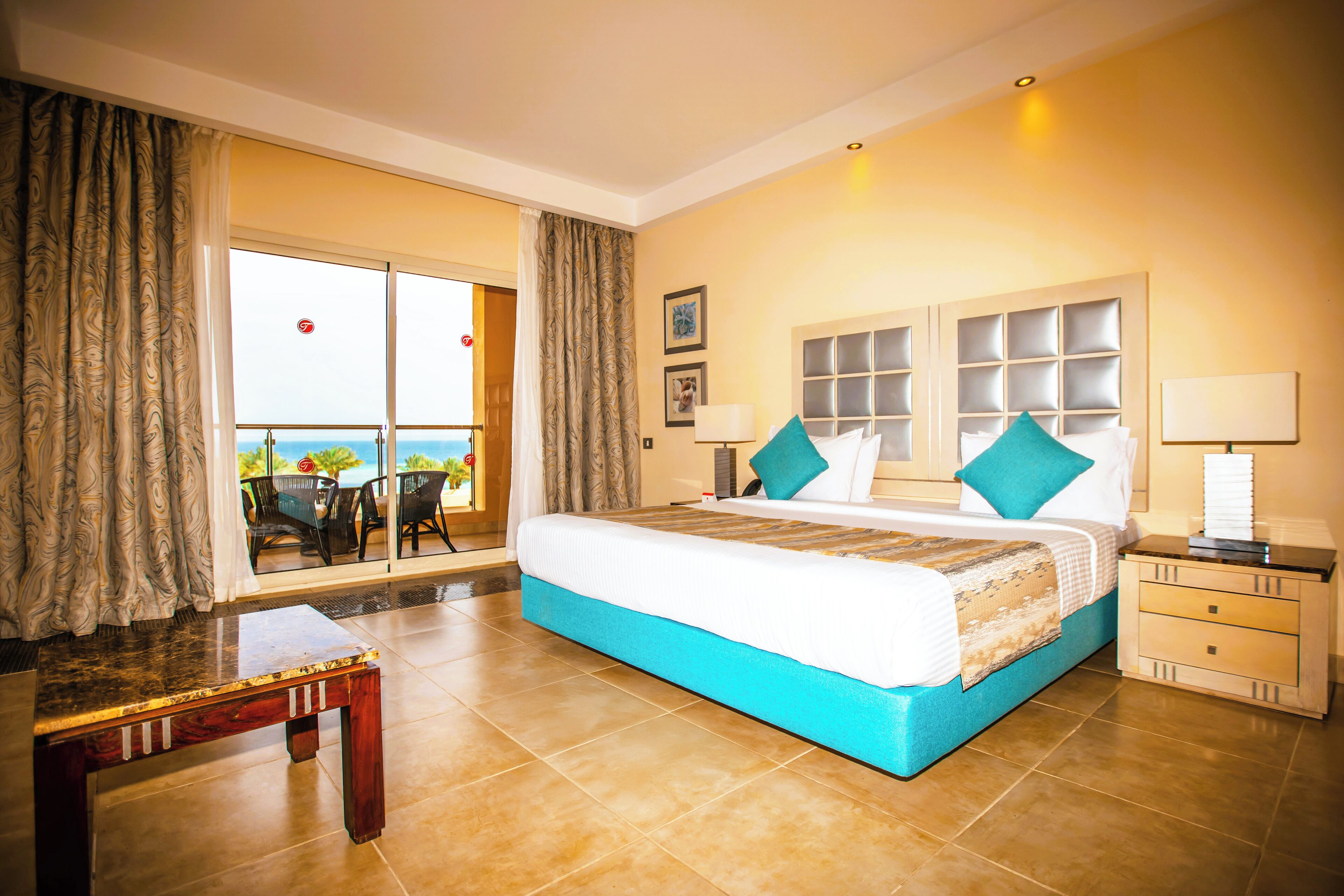 Egyptian cotton sheets, premium bedding, minibar, in-room safe