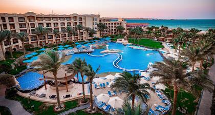 Tropitel Sahl Hasheesh Resort