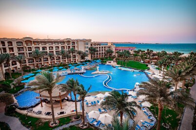 Tropitel Sahl Hasheesh Resort