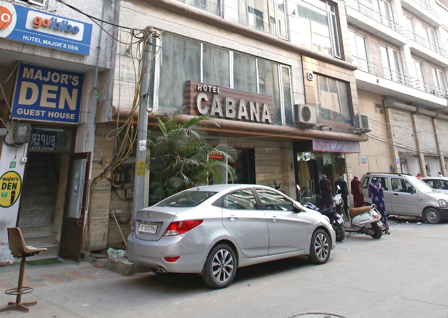 Photo - Hotel Cabana 5 Mins Walking Distance From NDLS Station