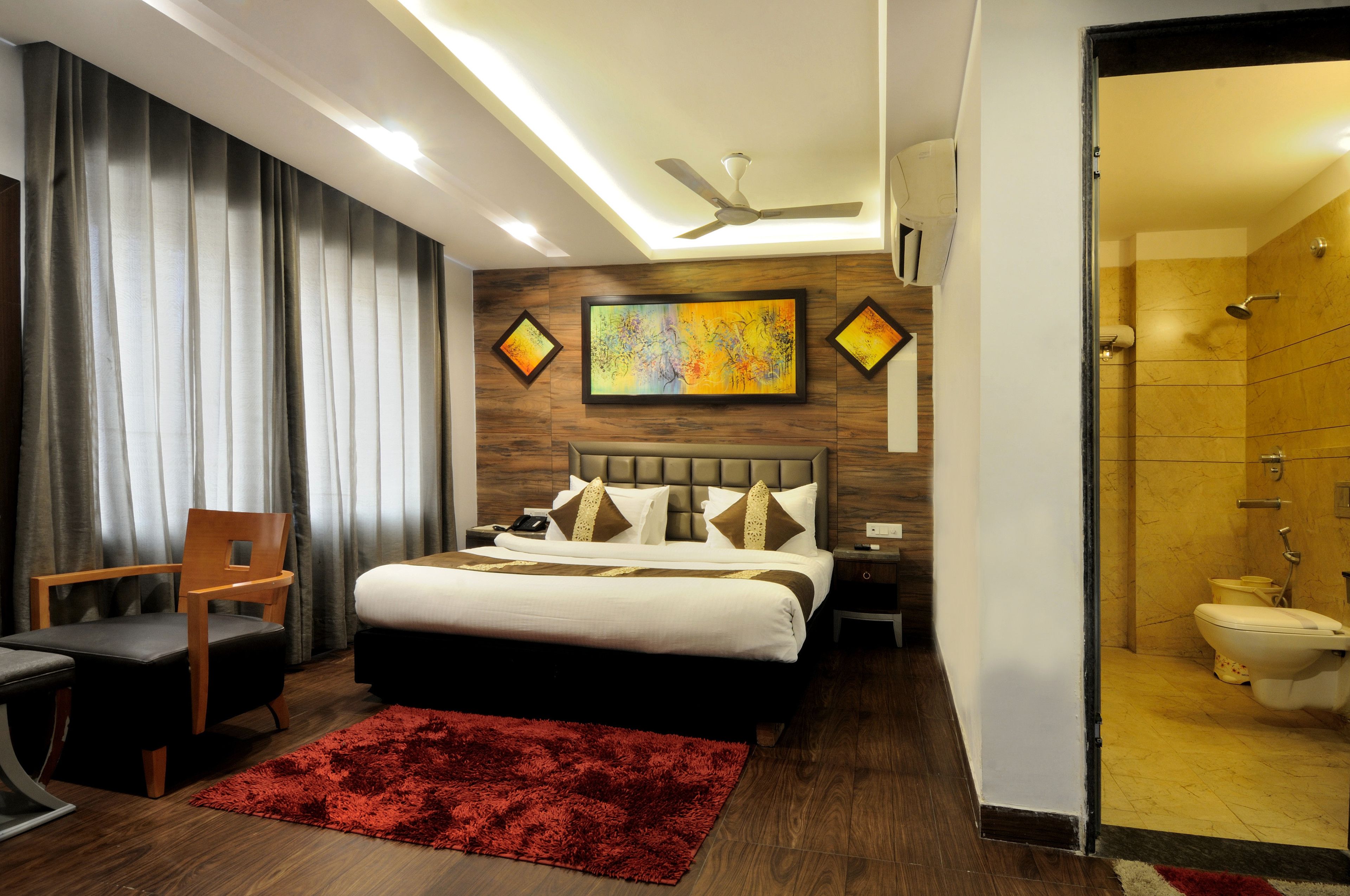 Photo - Hotel Cabana 5 Mins Walking Distance From NDLS Station