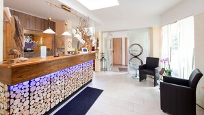 Interior entrance - Hotel Schmidt-Mönnikes (Bochum)