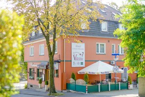 Terrace/patio - Hotel Schmidt-Mönnikes (Bochum)
