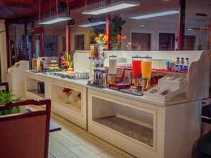 Daily to-go breakfast (USD 12 per person)