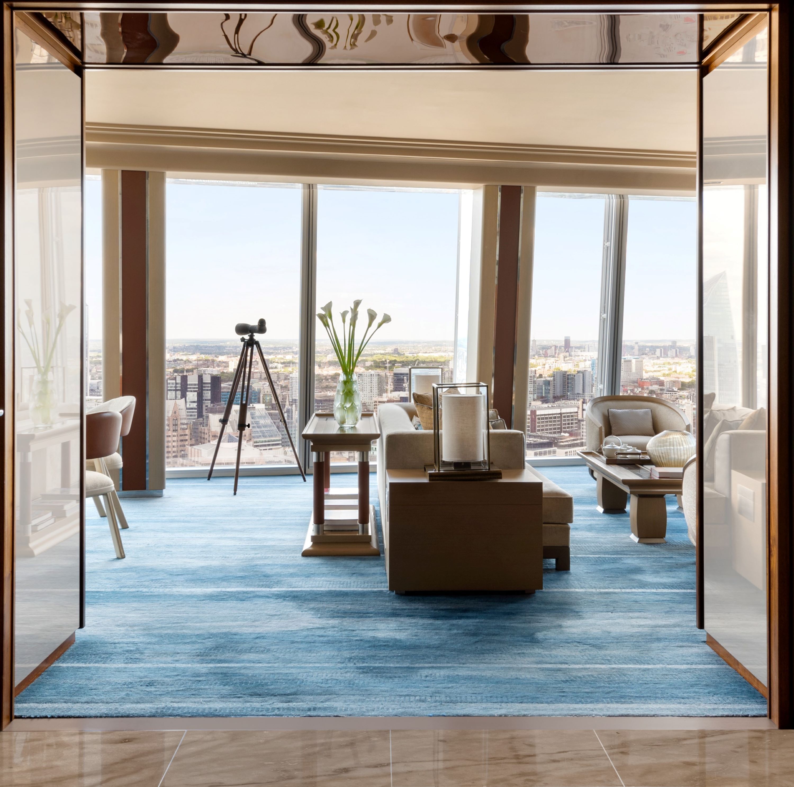 suite (westminster) | city view