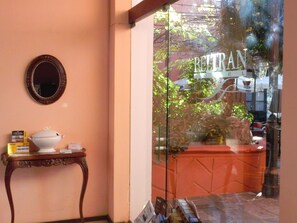 Reception - Hotel Beltran (Colonia del Sacramento)