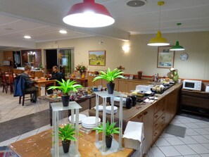 Desayuno (ZAR 120 por persona)