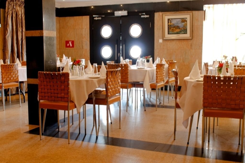 Dineren