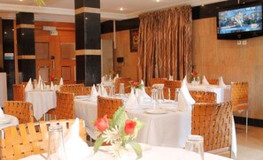 African cuisine - Thornberry Hotel De Island (Lagos)