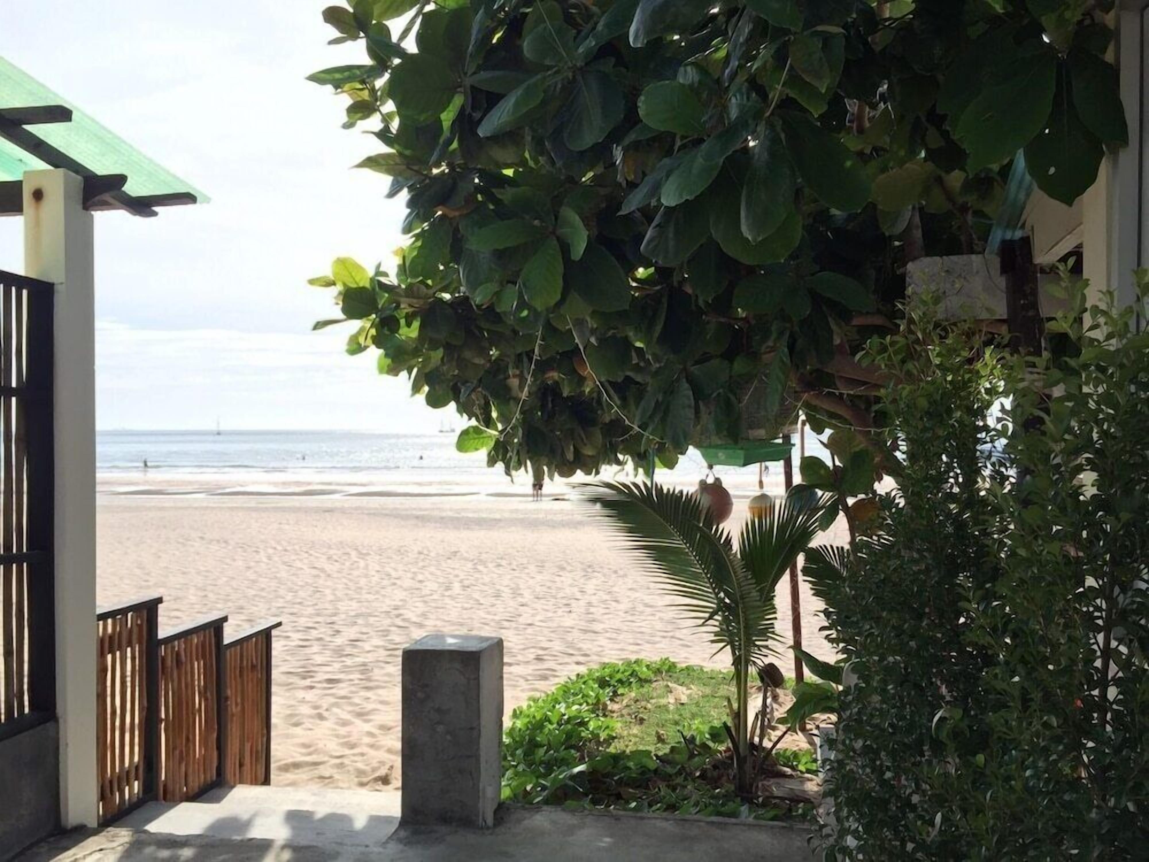 ชายหาด | บนชายหาด, ผ้าเช็ดตัวชายหาด, บาร์ริมหาด