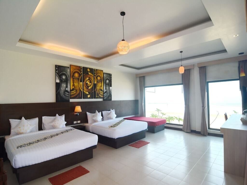 family room, beachfront | in-room safe, free wifi