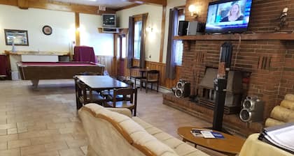 Englehart Inn