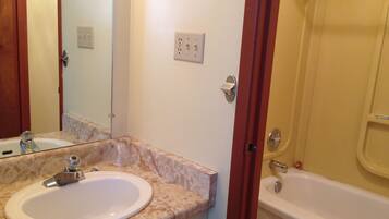 Family Room | Bathroom