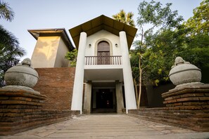 Fachada da propriedade