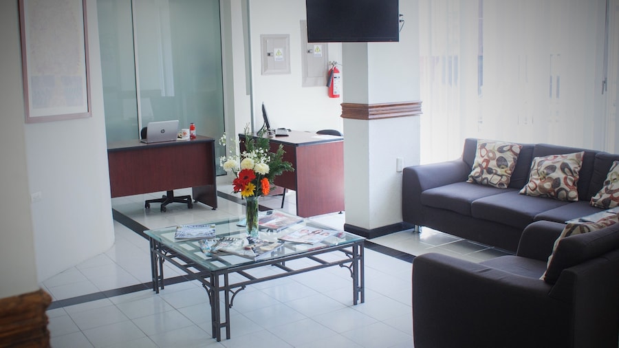 Hotel Fiesta Versalles