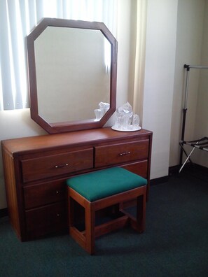 Strygejern/strygebræt, gratis Wi-Fi