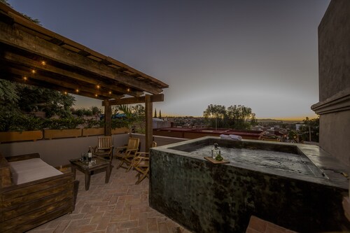 Hotel El Meson