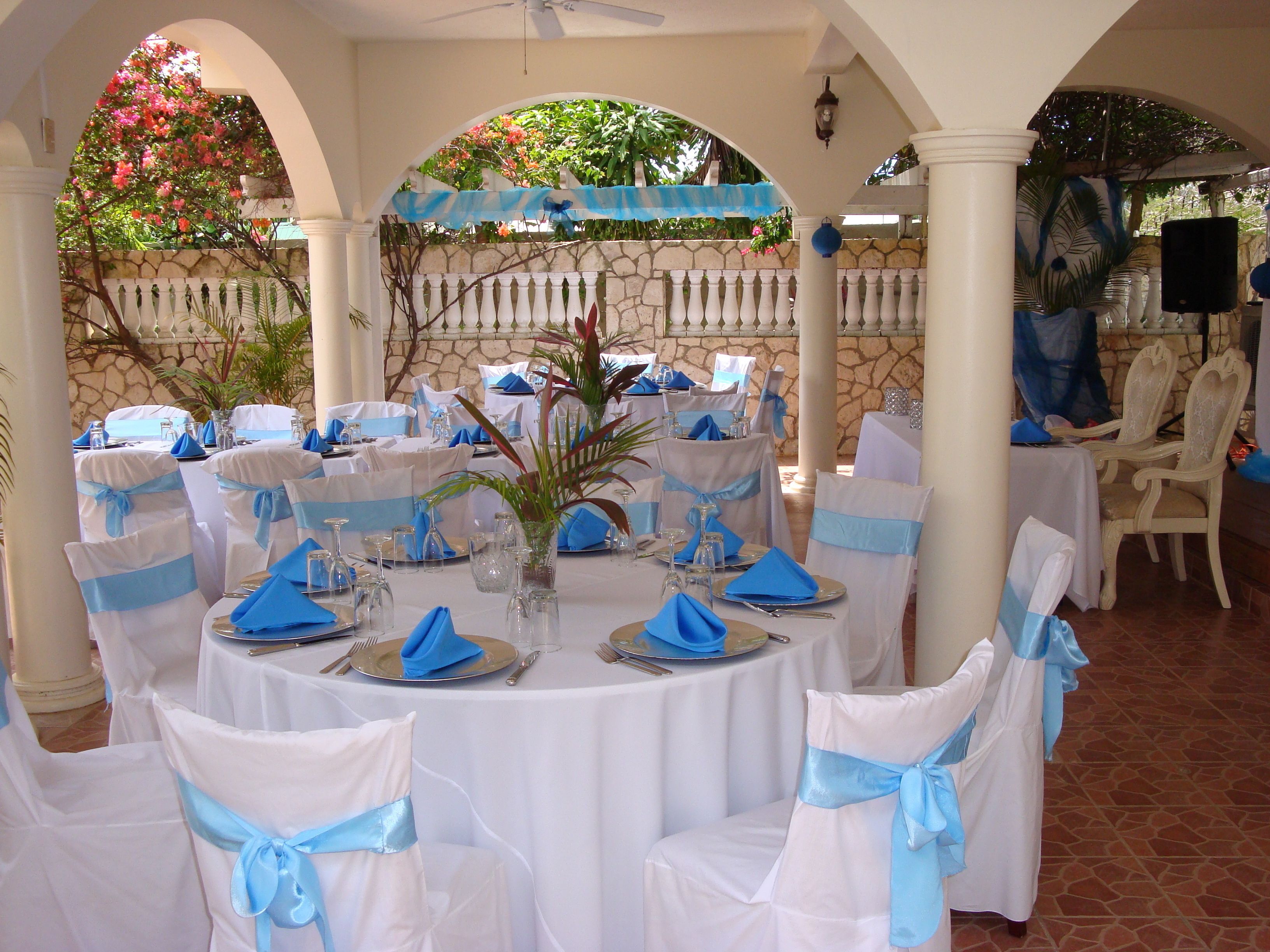 outdoor banquet area