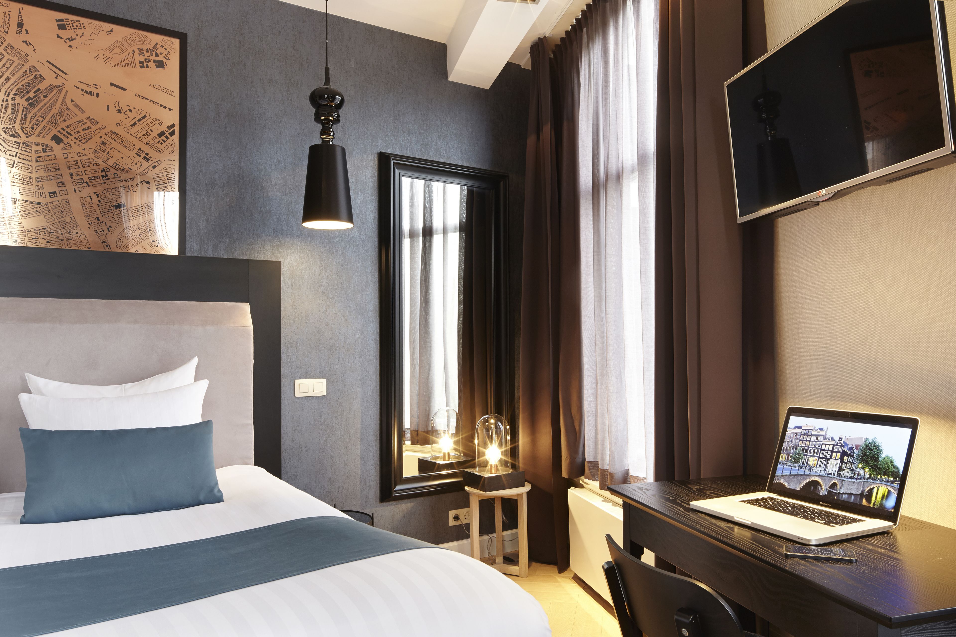 Foto - No. 377 House