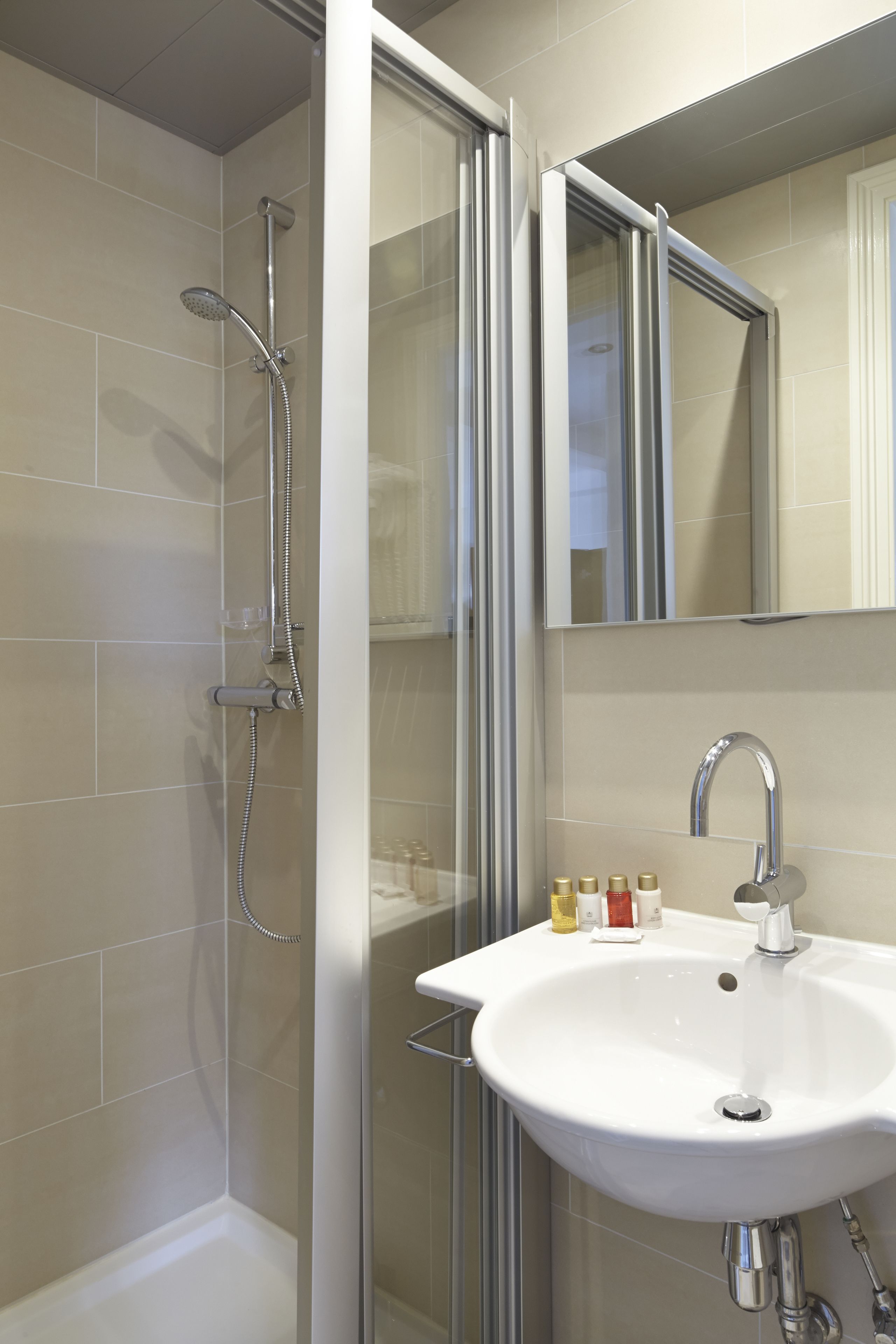 Foto - No. 377 House