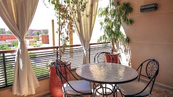 Apartment, 2 Bedrooms | Terrace/patio