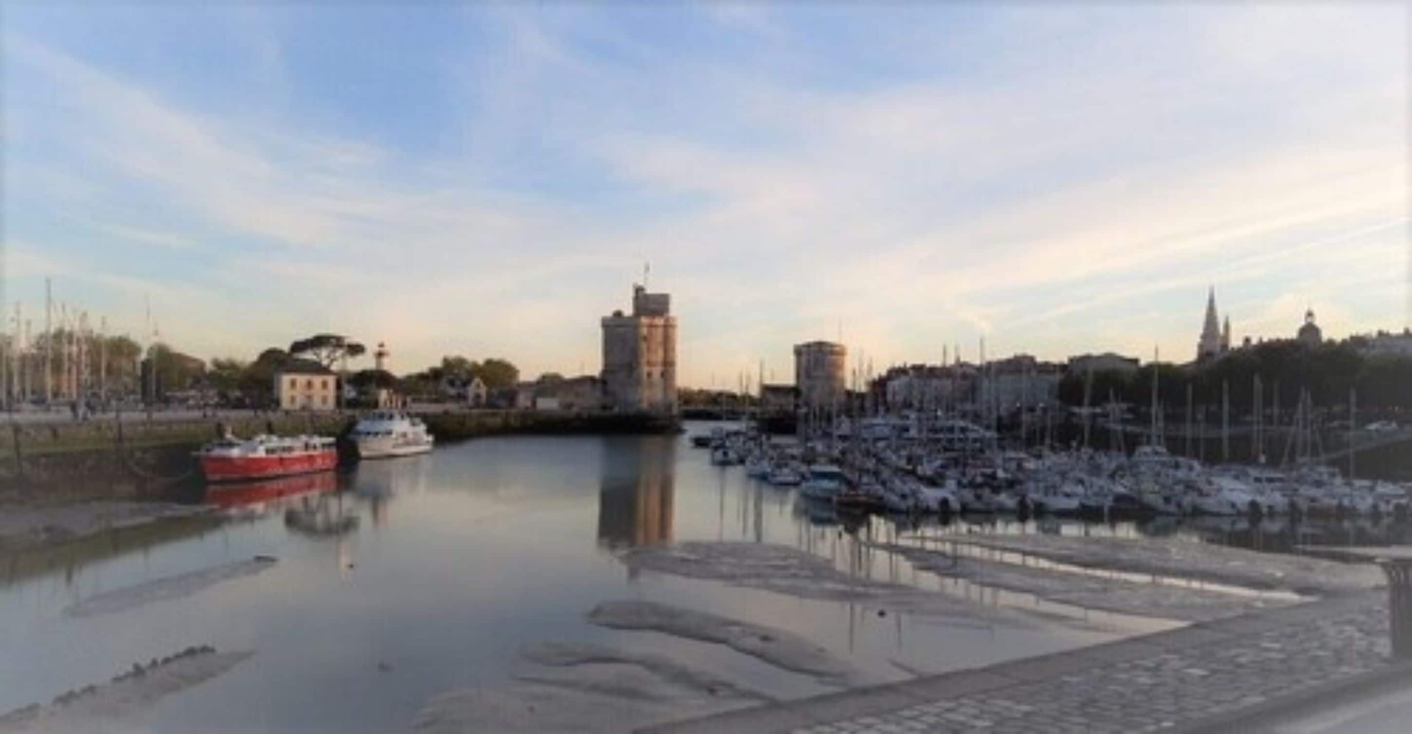 Familiekamer, uitzicht op haven | Hypoallergeen beddengoed, individueel gedecoreerd