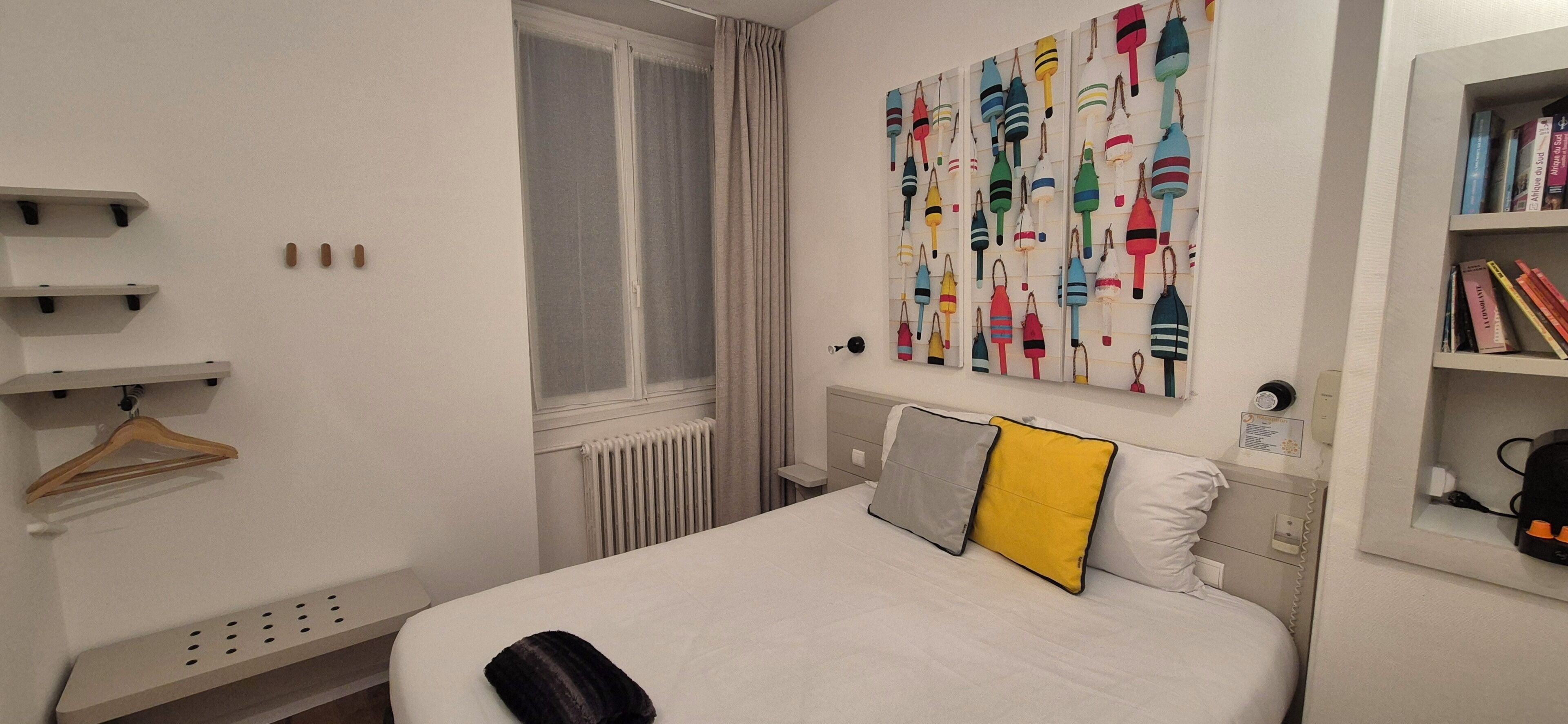 Familierom, gårdsplassområde | Allergitestet sengetøy, individuelt dekorert og individuelt innredet