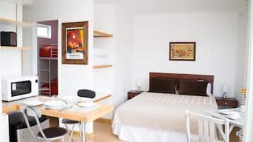 Standard Apartment, 2 Bedrooms | 2 bedrooms, minibar, in-room safe, desk