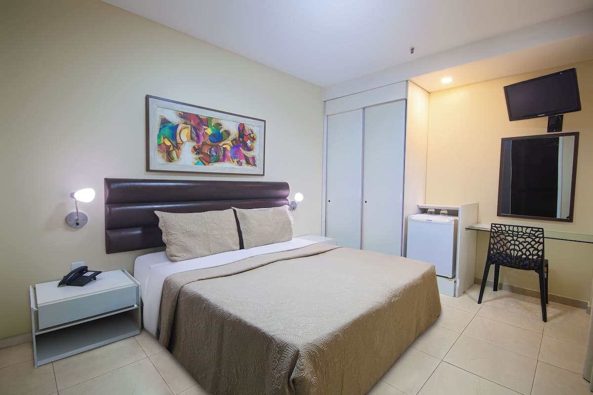 1 bedroom, minibar, in-room safe, desk