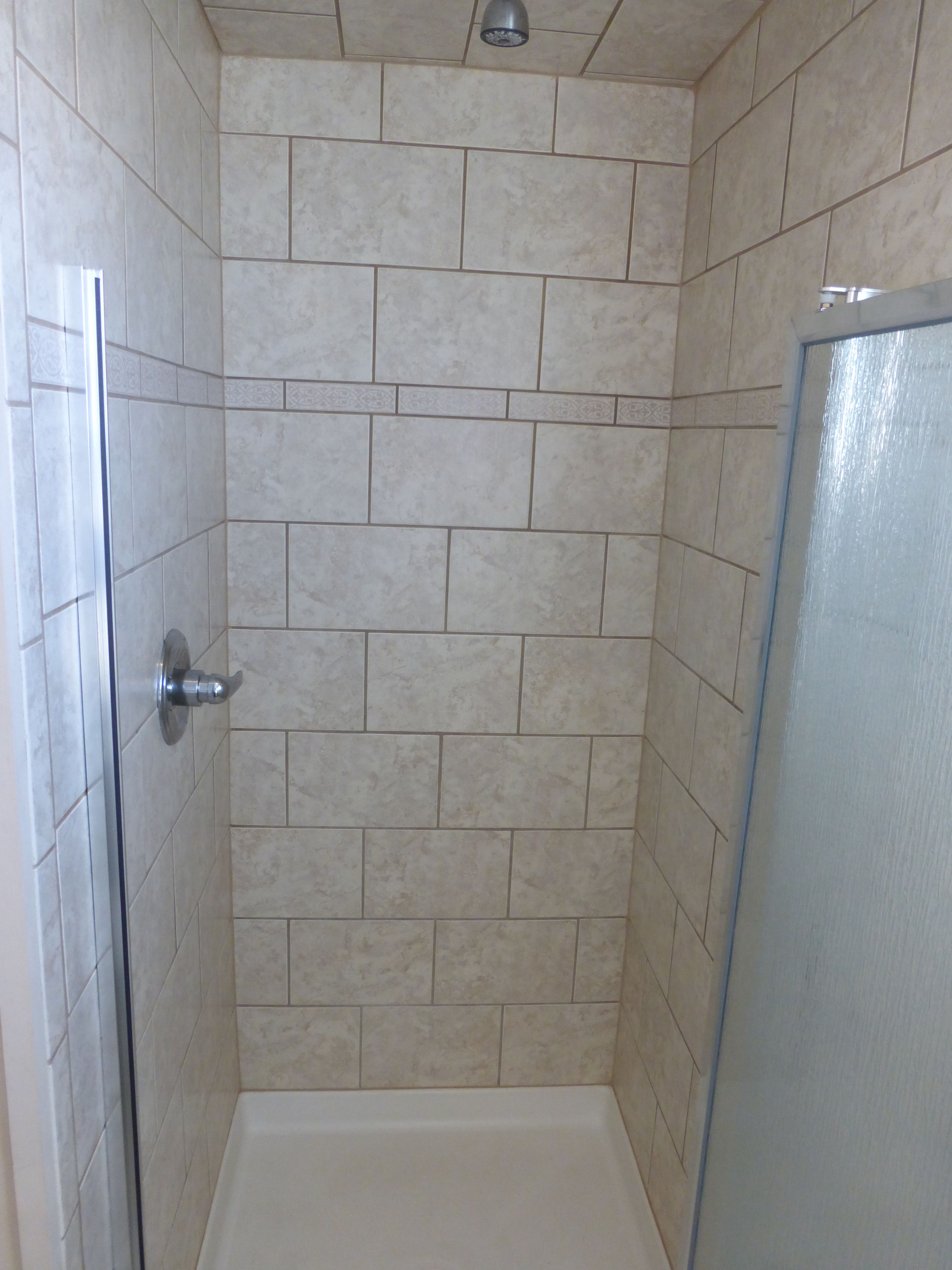 Room, 2 Queen Beds | Bathroom shower