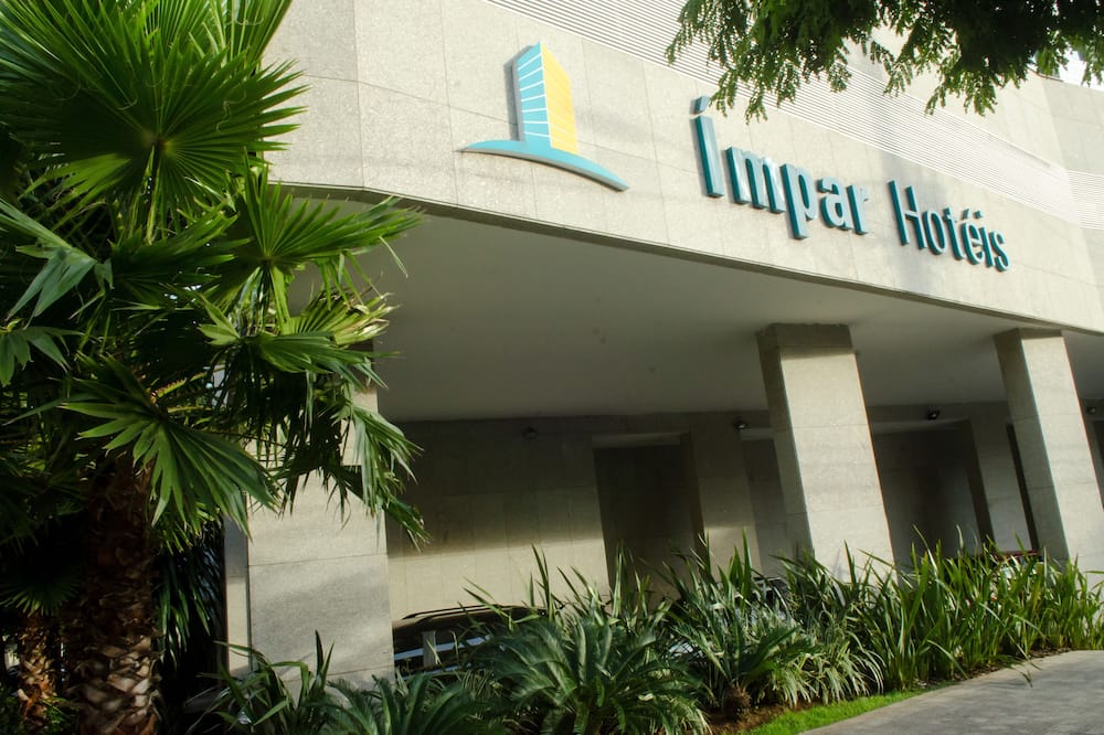 Ímpar Suítes Expominas