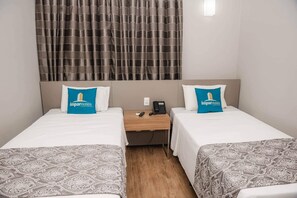 Standard Single Room | 1 bedroom, minibar, in-room safe, desk - Ímpar Suítes Expominas (Belo Horizonte)