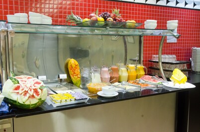 Ímpar Suítes Expominas