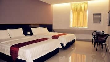 In-room safe, desk, iron/ironing board, rollaway beds