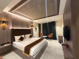 Sky View Superior Room | Caja fuerte, escritorio, cortinas opacas y wifi gratis