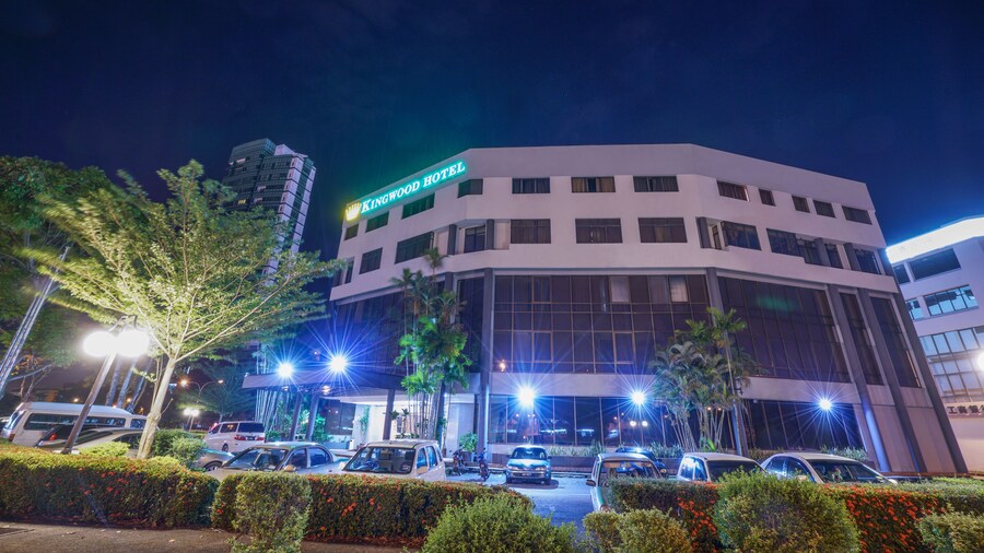 Kingwood Hotel