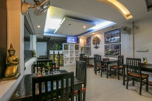 Lounge - Adan World (Siem Reap)