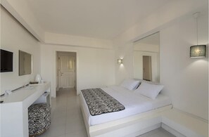 Premium bedding, minibar, in-room safe, free WiFi - Casa Blanca Beach  - Adults Only (Marmaris)