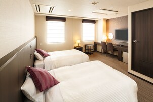 Superior Twin Room, 2 Twin Beds, Non Smoking, Refrigerator | Desk, iron/ironing board, free WiFi, bed sheets