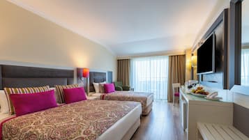 Free minibar, in-room safe, desk, soundproofing